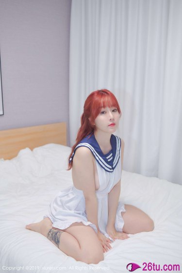美女脱18以下禁止看尿口